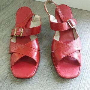 Vintage Red Shoes Size 8 / 9 Chunky Heels Strappy Slingbacks